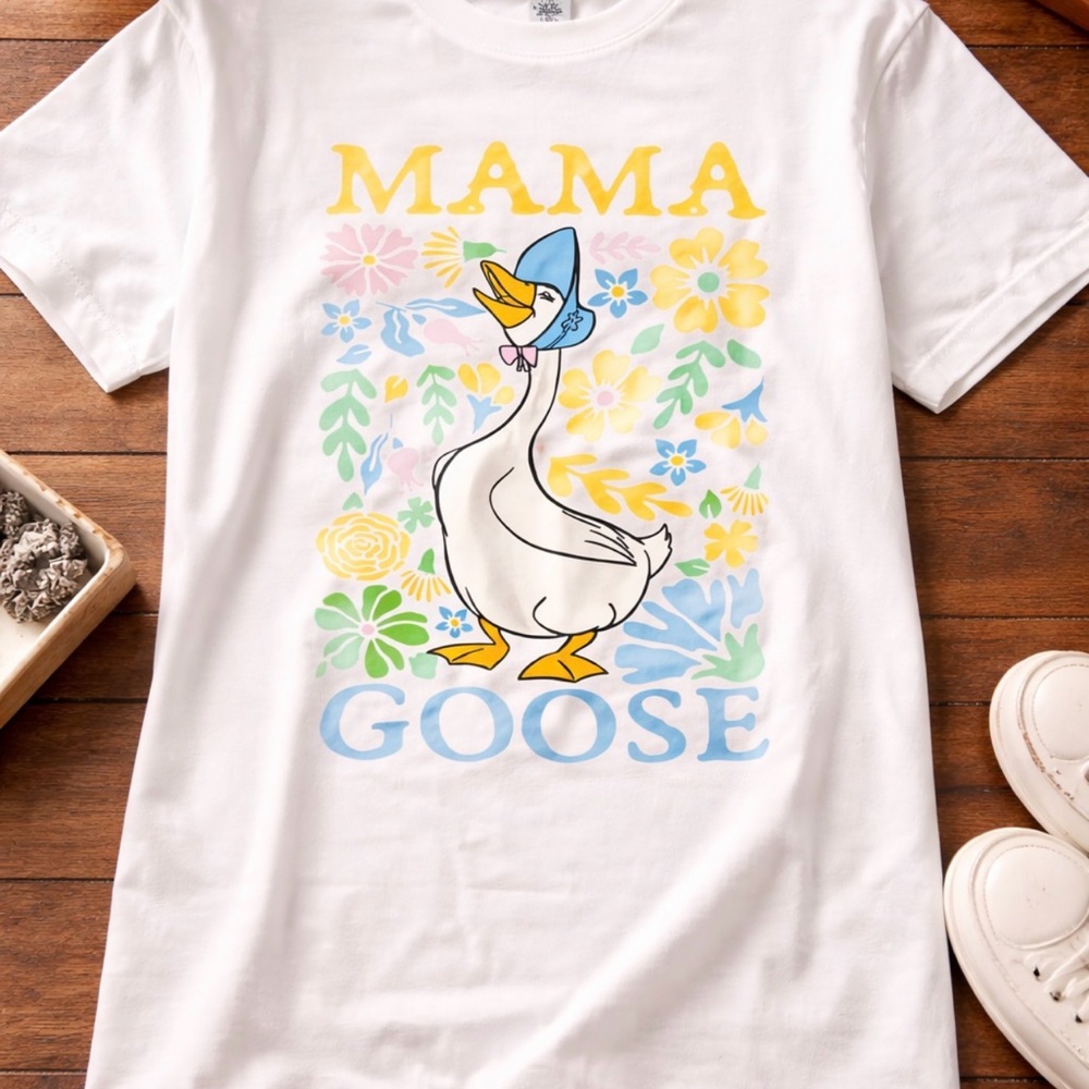Mama Goose Graphic T-Shirt Cute Floral Goose Tee Mom Humor Shirt Cottagecore